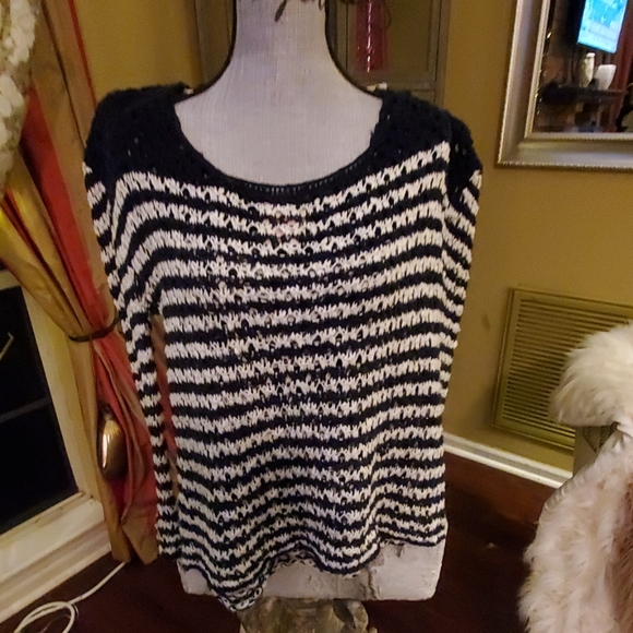 Tommy Girl Crochet Tops - Picture 1 of 8